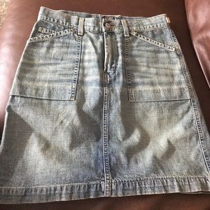 Lucky brand vintage looking denim skirt sz. 4/27